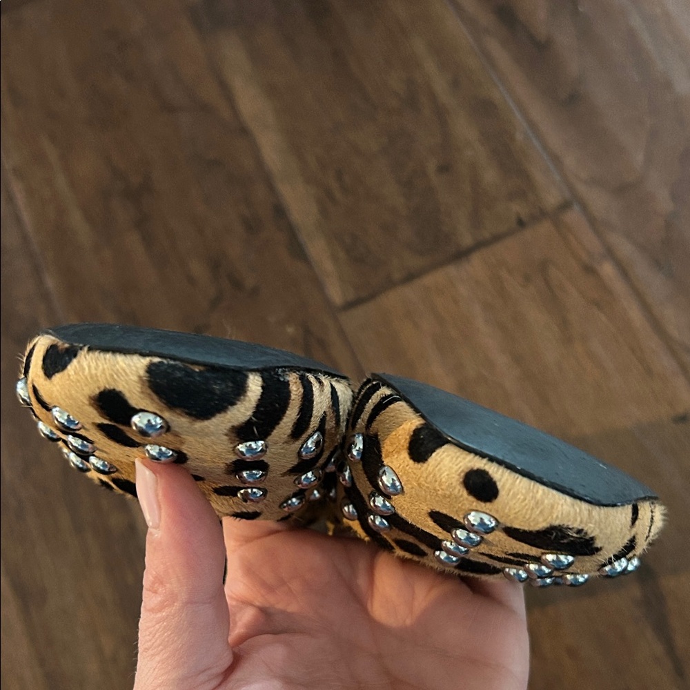 EUC Leopard Print Flats with studs - Picture 4 of 5